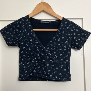 Brandy Melville crop top - XS/S
